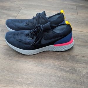 Nike Epic React Flyknit Running Shoes College Navy